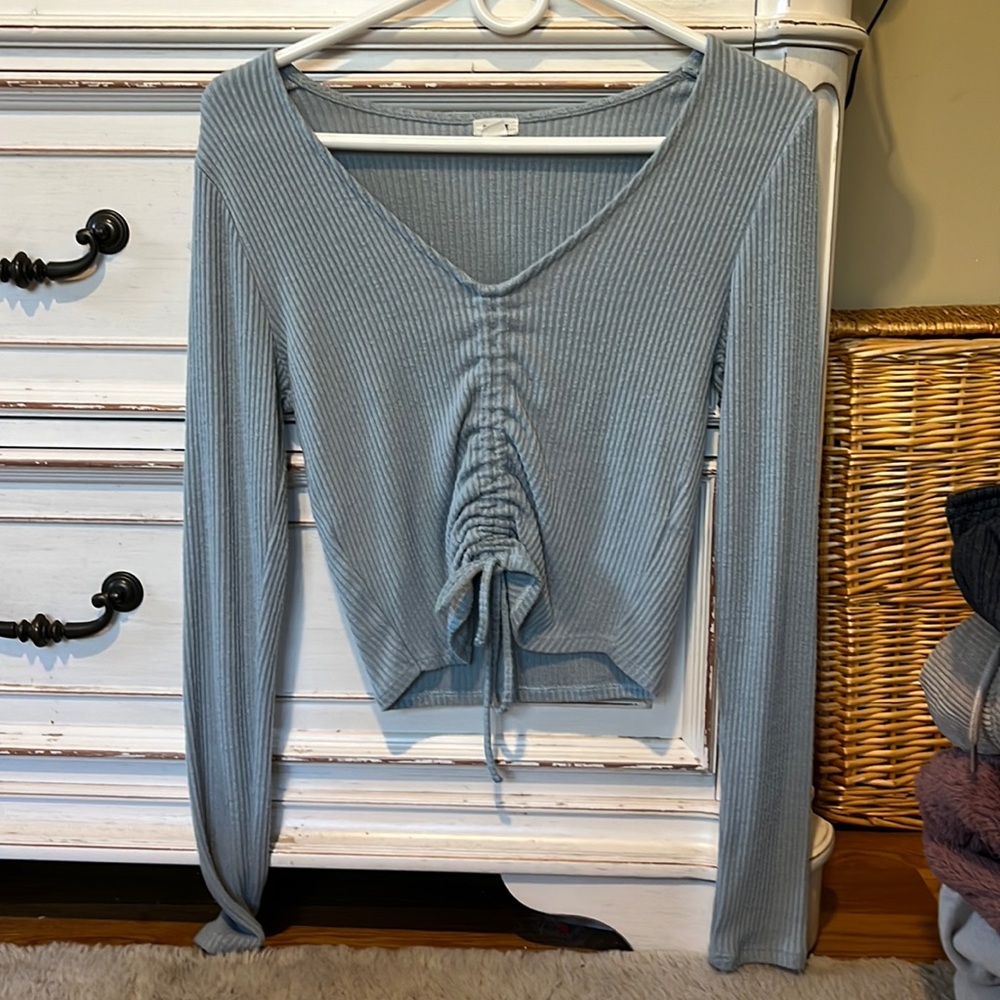 long sleeve tie top